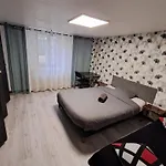 Nancyroom 2*