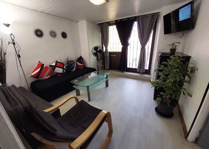 Nancyroom Hotel apartamentowy 2*