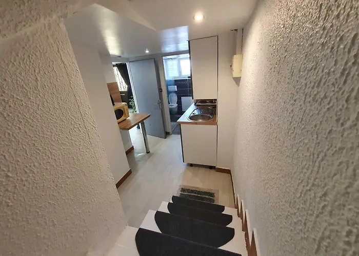 Nancyroom Hotel apartamentowy 2*